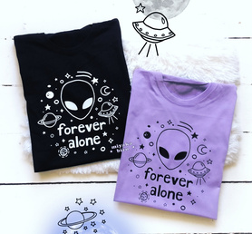 koszulka kosmiczna 'FOREVER ALONE'
